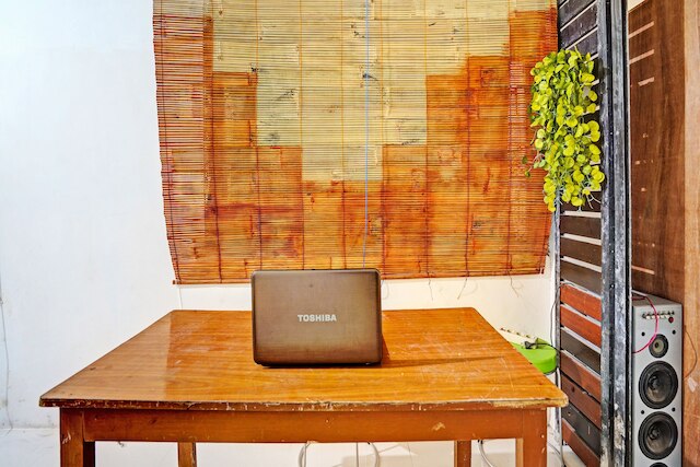 スポット オン 92652 メアア エホームステイ  2  シャリア