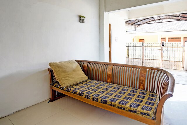 スポット オン 92652 メアア エホームステイ  2  シャリア