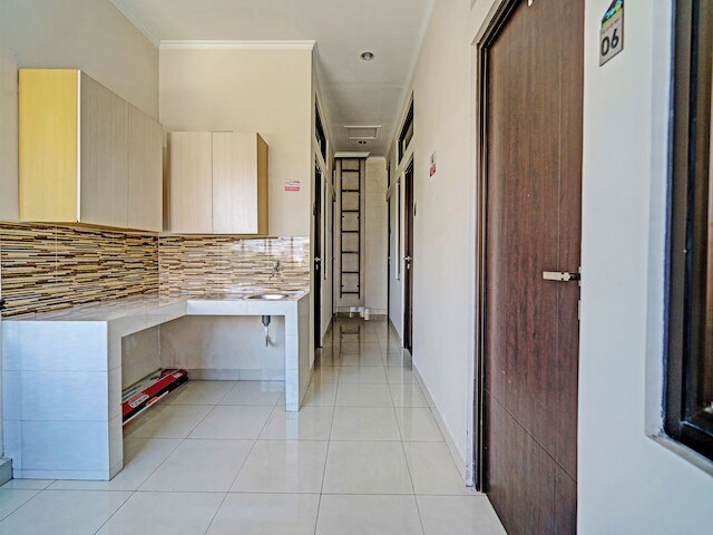 OYO 92768 フラッグシップ・エクスクルーシブ・コロンブス・スタシュン・カラワン近辺