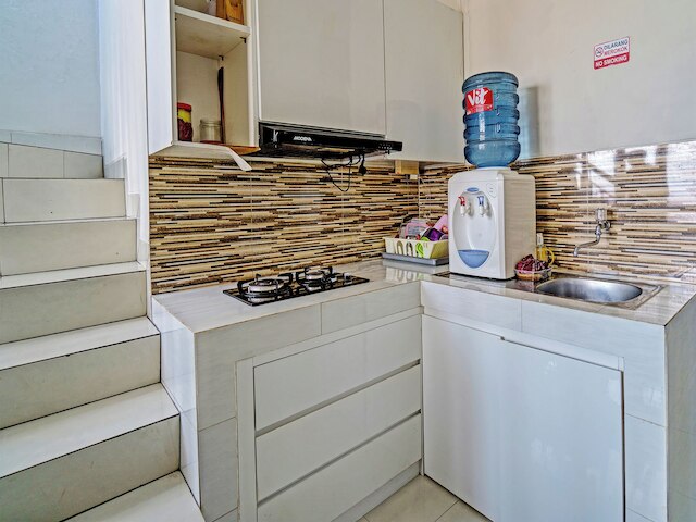 OYO 92768 フラッグシップ・エクスクルーシブ・コロンブス・スタシュン・カラワン近辺