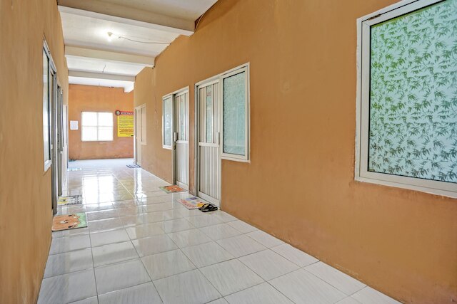 OYOライフ 92653 ホームステイグリヤナウティカシャリア