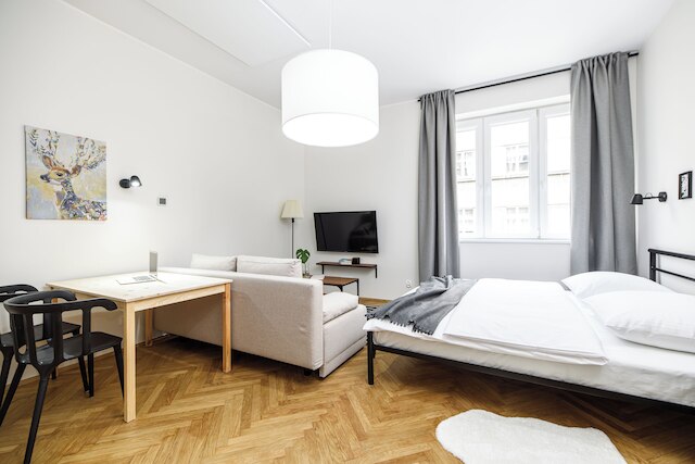 ネイティブ アパートメンツ ジュワフスキ 8A