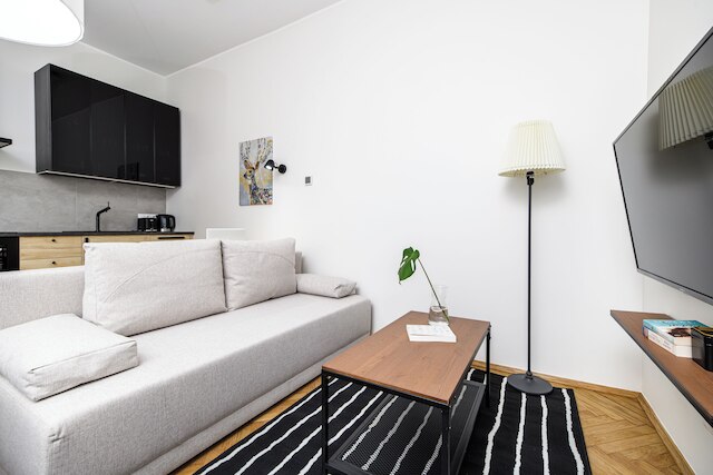 ネイティブ アパートメンツ ジュワフスキ 8A