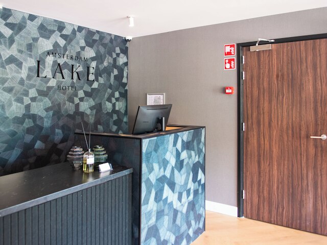 アムステルダム・レイク・ホテル