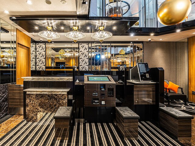 アパホテル〈八丁堀駅前〉