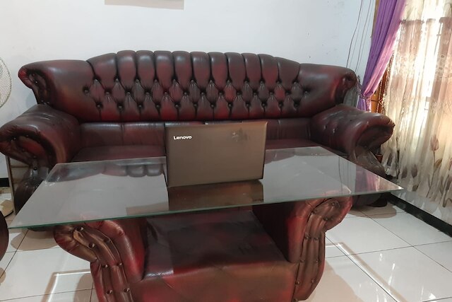 ホテル O コスト エリザベス シャリア