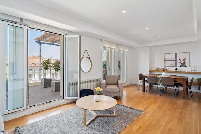 ライムホーム マドリード カジェ デ ヌニェス デ バルボア