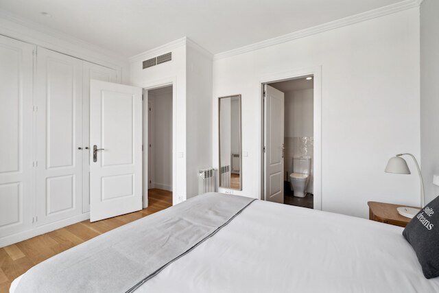 ライムホーム マドリード カジェ デ ヌニェス デ バルボア