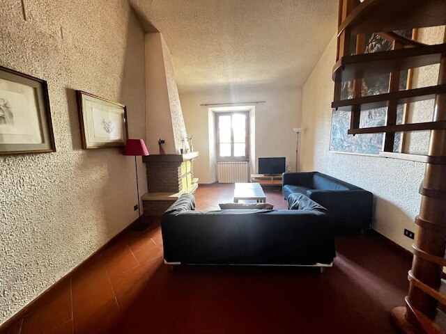 コルソ 13 イン フィレンツェ ウィズ  3 ベッドルームズ アンド  2 バスルームズ