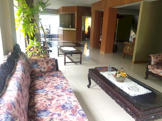 ホテル O ルマ マッサゲナ シャリア ニア ゲドゥン オラフラガ エンレカン