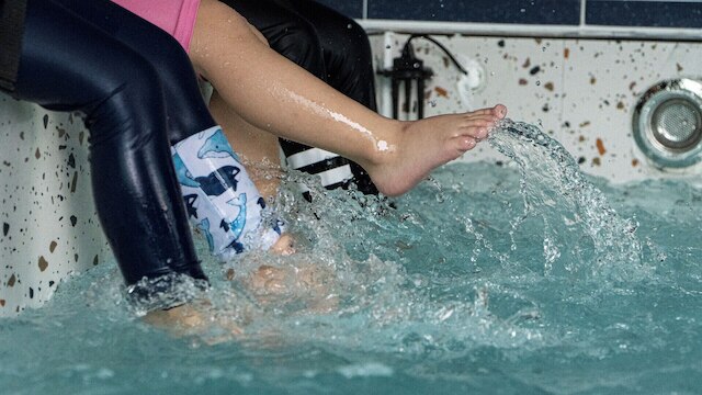 DOAN KIDS POOL VILLA HOTEL