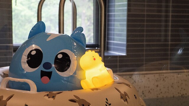 DOAN KIDS POOL VILLA HOTEL