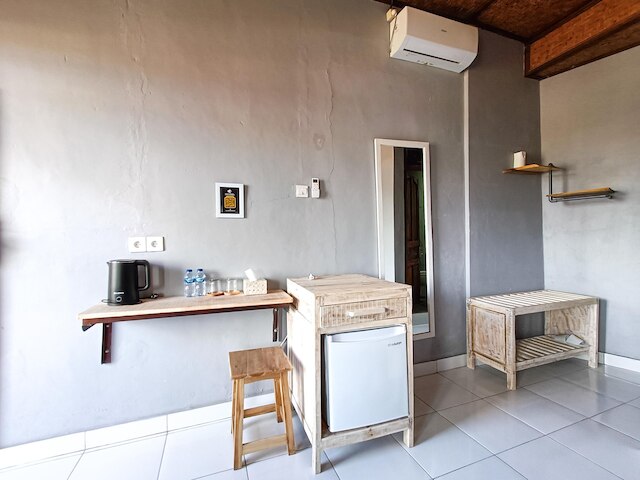 ノーバディ・イン・バリ