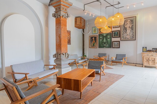 ノーバディ・イン・バリ