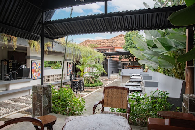 OYO  92588 グランド リー コスト シャリア