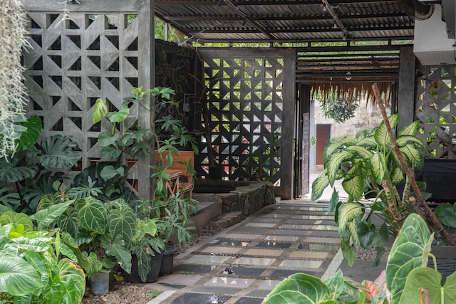 OYO  92588 グランド リー コスト シャリア