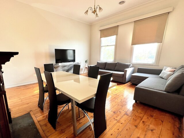 レディセット ヴィクトリアン テラスズ