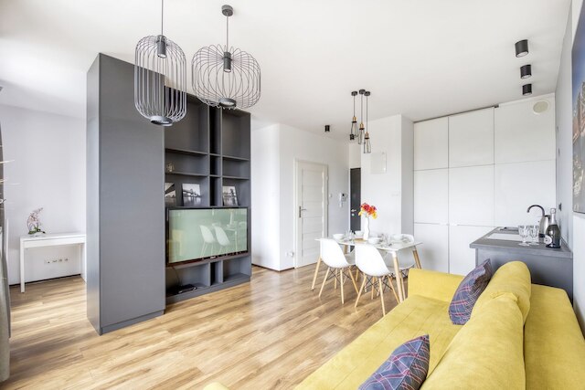 ワルシャワ・ナイト・アパートメンツ・ギエウドワ