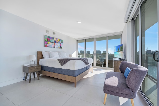 スタニング2BR 2BA ベイ・ハーバー・ウィズ・プール