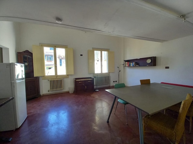 タヴリーニ  4 アパートメント