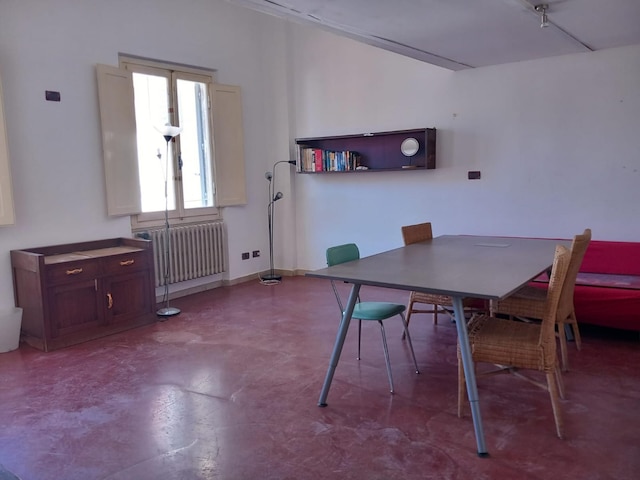 タヴリーニ  4 アパートメント