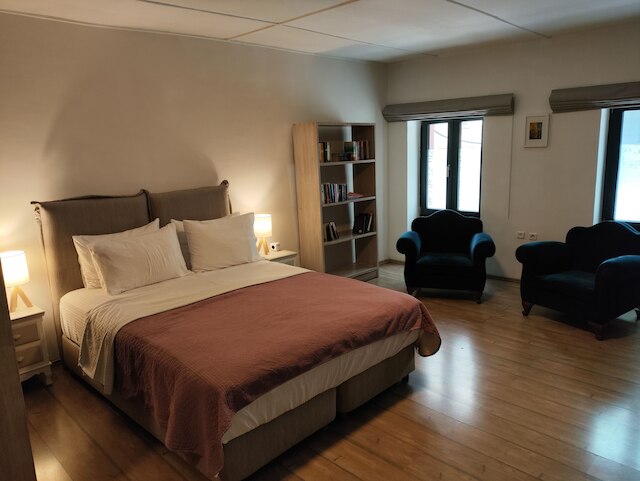 ユリシーズ・アパートメンツ・モナスティラキ