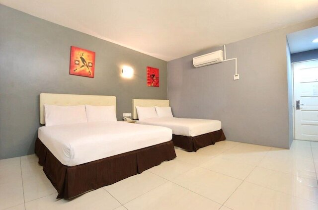 スウィング アンド ピローズ アット PJ KD