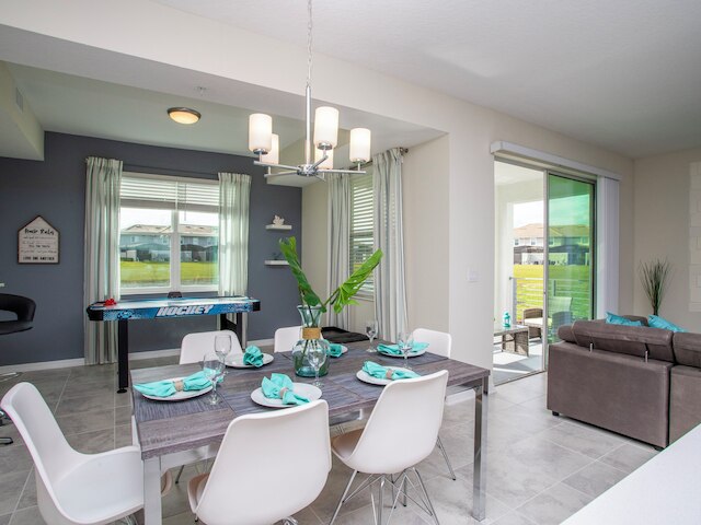 マーベラス  2 ベド アパートメント クロース トゥ  ディズニー アット ストーリー レイク 106 3121