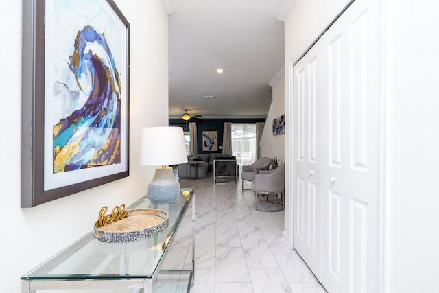 ラグジュリアス ファミリー フレンドリー  5 ベッド 12 ゲスト W スクリーンド プール クロース トゥ  ディズニー