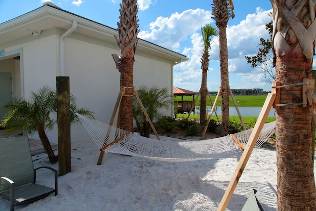 ファミリー フレンドリー 4 ベド PV プール ストーリー L リゾート 4896