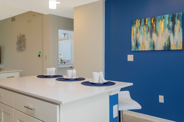 スタニング  2 ベッドルーム  アパートメント クロース トゥ  ディズニー 304 3191