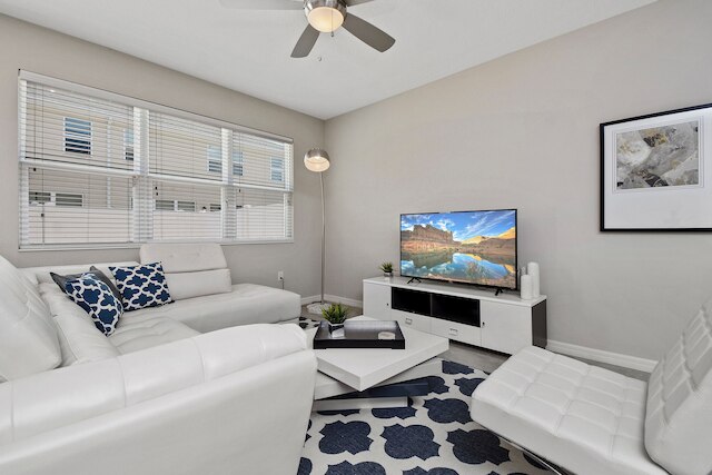 スタニング 4 ベッド W ゲームルーム クロース トゥ ディズニー 5110