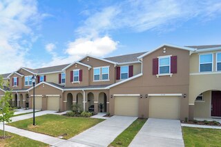 フォー ベッドルーム スリープス 10 W ゲームルーム 5152A