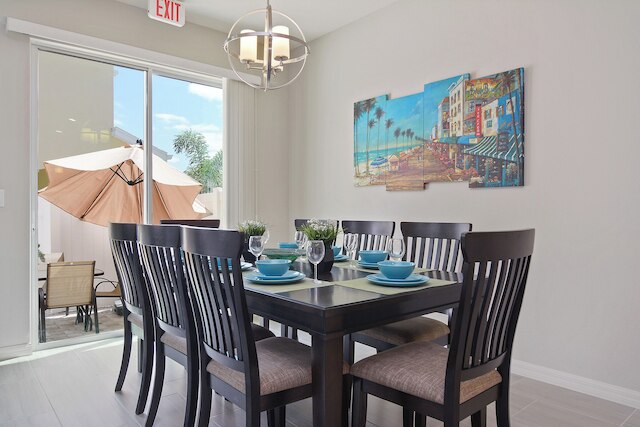 フォー ベッドルーム スリープス 10 W ゲームルーム 5152A