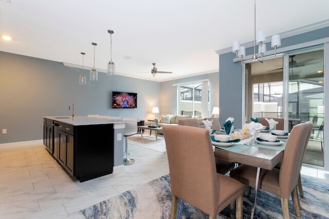 ゴージャス  4  ベッド クロース トゥ  ディズニー  W プール ストーリー レイク  リゾート 4243