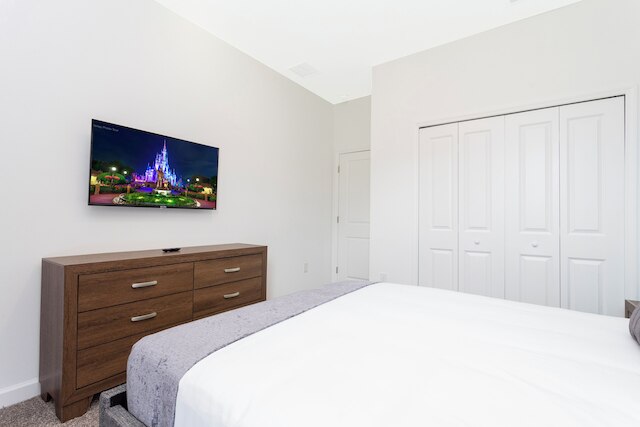 スタニング ファミリー フレンドリー  5  ベッド W プール クロース トゥ  ディズニー ストーリー レイク 4242