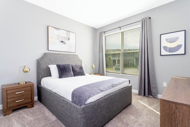 スタニング ファミリー フレンドリー  5  ベッド W プール クロース トゥ  ディズニー ストーリー レイク 4242