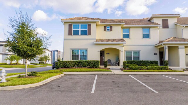 マグニフィセント 5 ベド W プール ストーリー レイク 4800