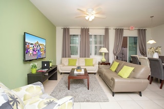 ファミリー フレンドリー 4 ベッド W ゲームルーム ニア ディズニー 5103