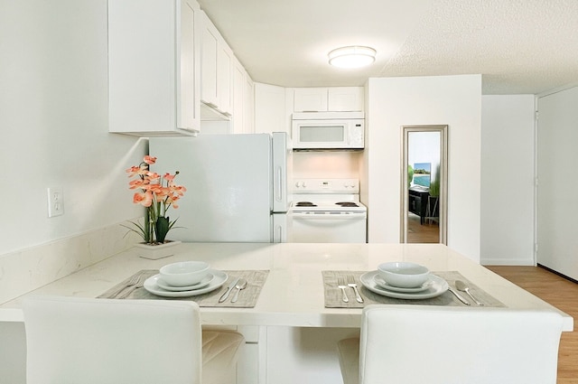 オアフ トレードウィンズ プラザ 601 コンド