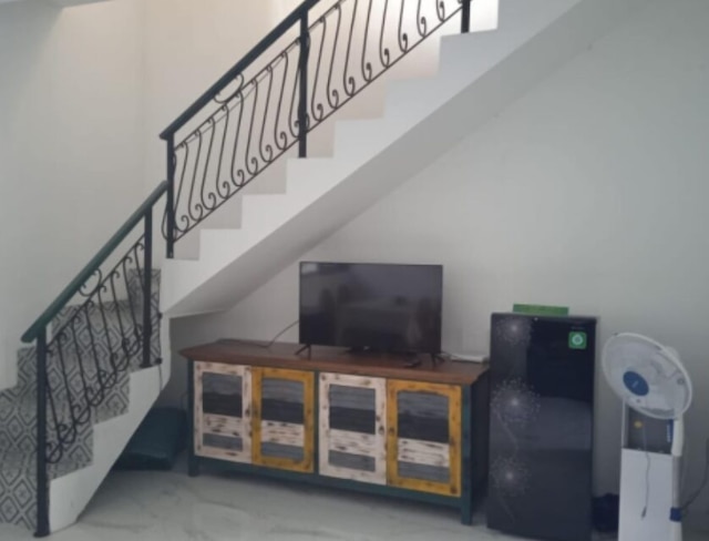 zgホーミー・ジョグジャ