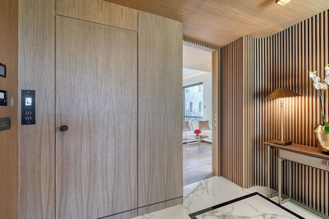 ザ・ワン・アクロポリス