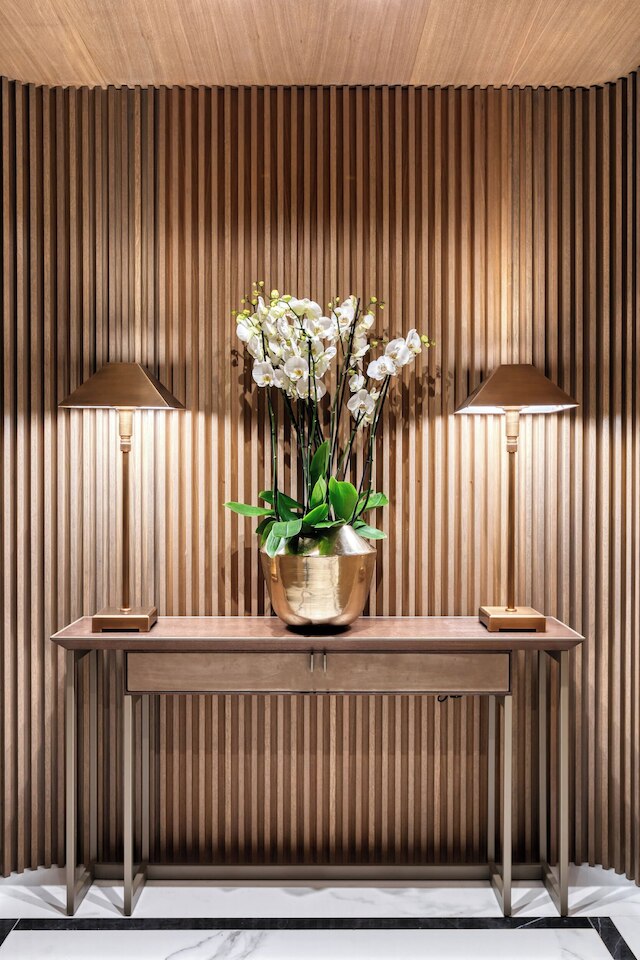 ザ・ワン・アクロポリス