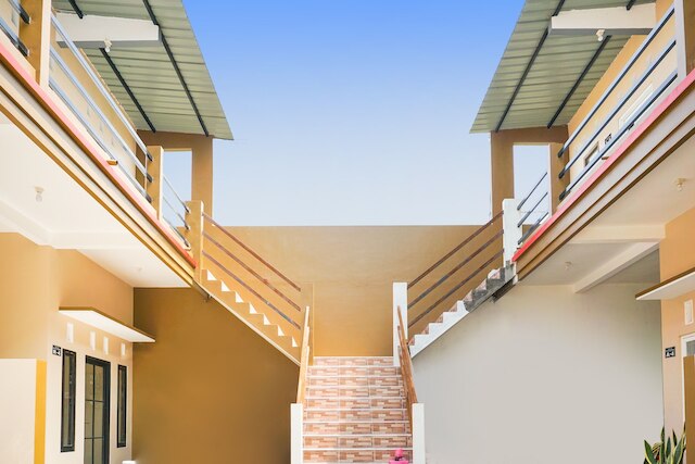 OYO ライフ 91569 オマ ウィジャヤ クスマ シャリア