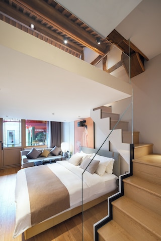 XinXiangYaYuan Courtyard