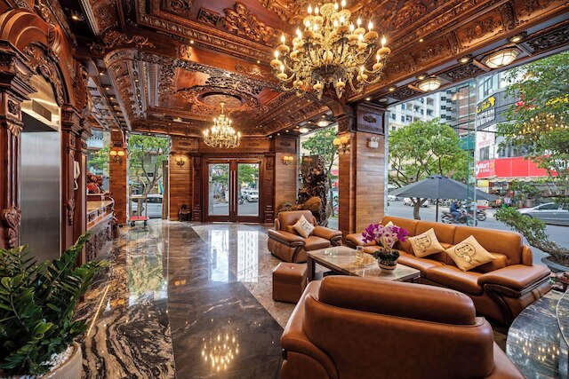 モナリザラグジュアリーホテル