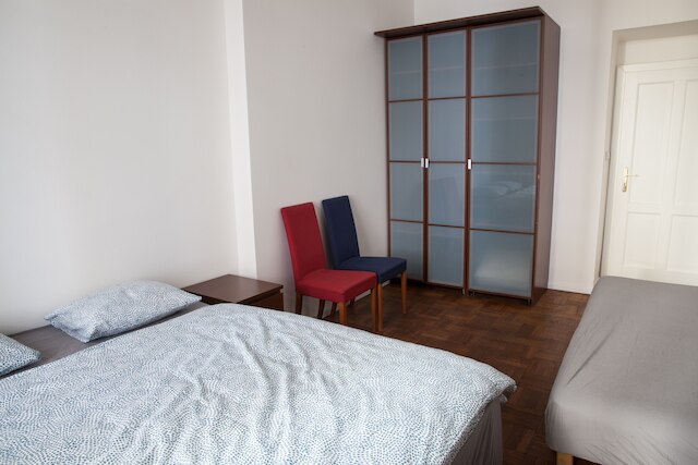 スペーシャス  2  ベッドルーム  アパートメント  ウィズ ナイス テラス