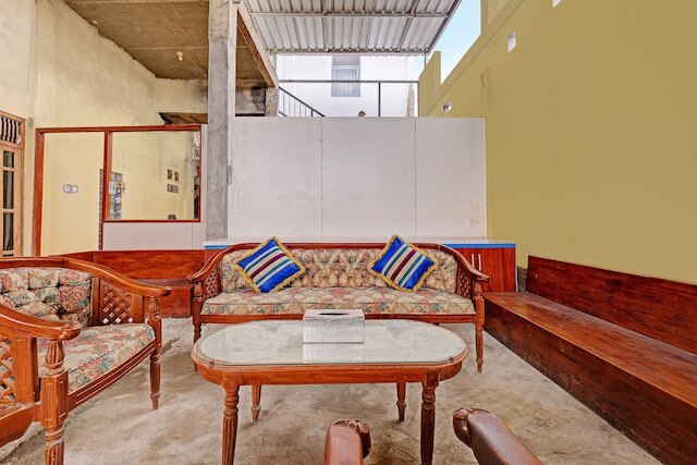 OYO  91987 アーチリー  レジデンス  シャリア