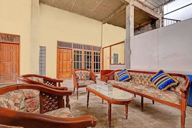 OYO  91987 アーチリー  レジデンス  シャリア