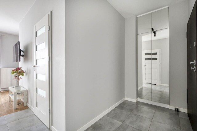 ワルシャワナイトアパートメンツグジボウスカ